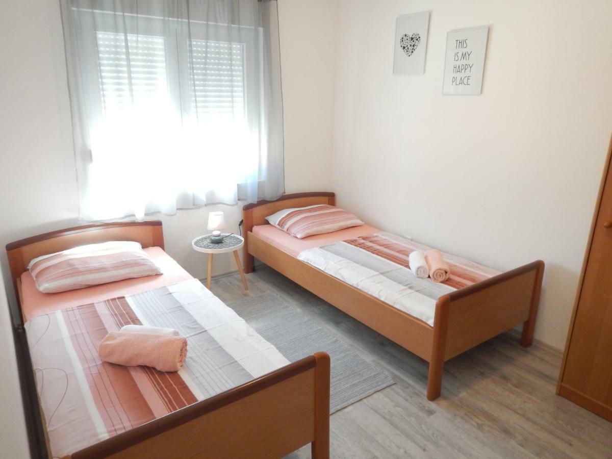 Apartman Ivankovic*** Póla Kültér fotó